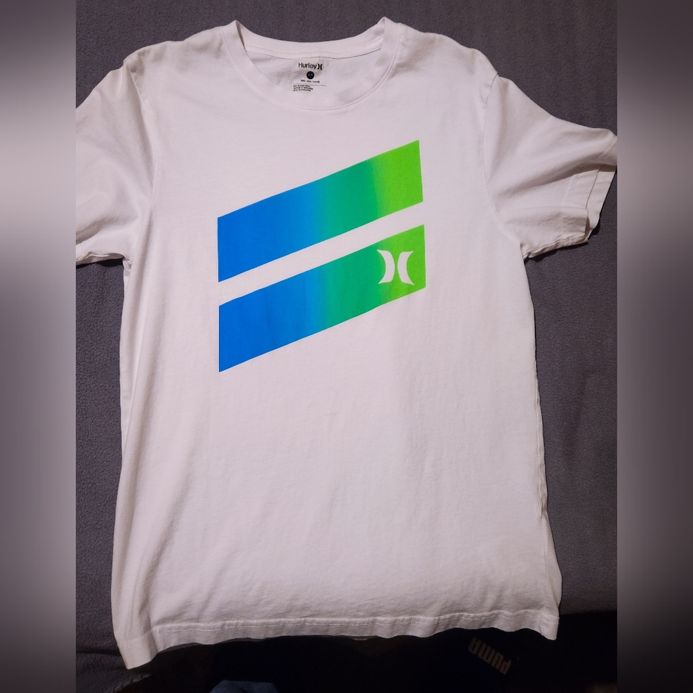 Hurley T-shirt